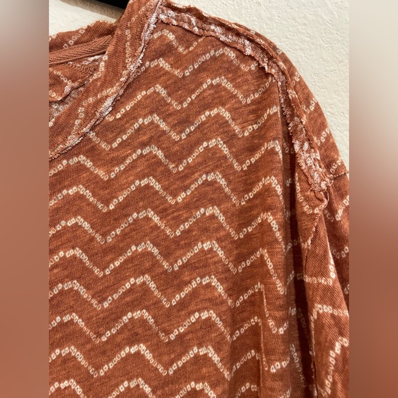 Free People Bali Backpacker T-shirt in Rust Combo Size Medium - Picture 2 of 7